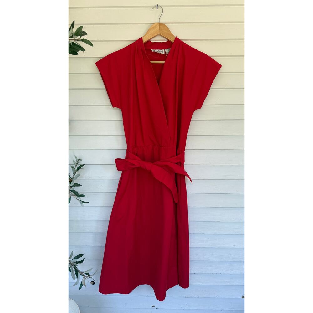 Vintage Marshall Fields Ms.Tempo Red 60s Dress (XS)